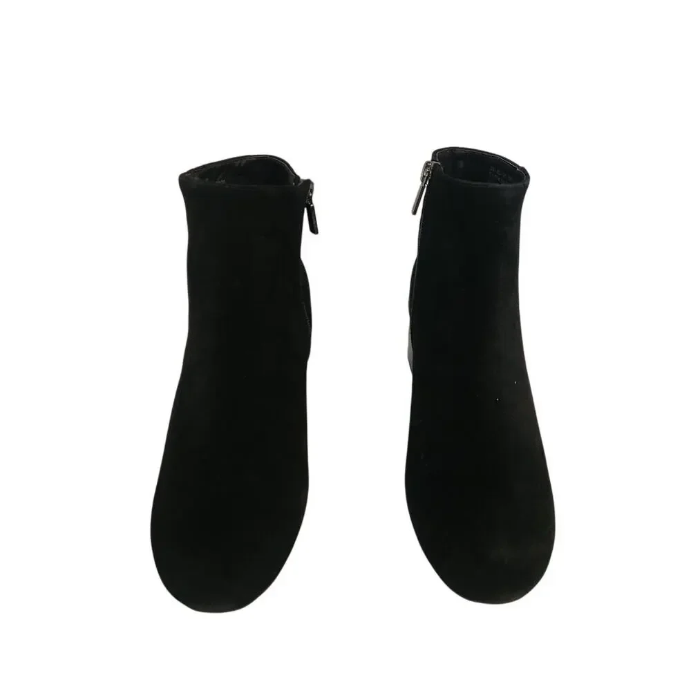 Reaction Kenneth Cole step out
